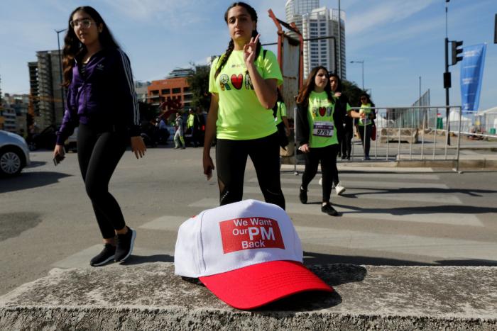 El primer ministro libanés asegura desde Riad que volverá al Líbano "muy pronto"