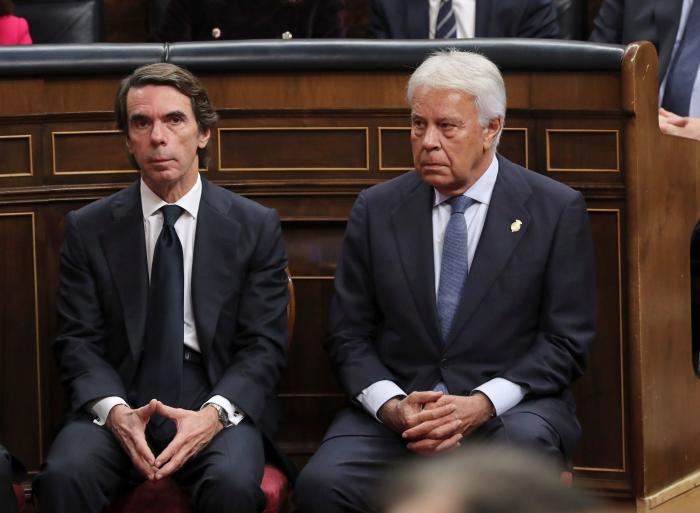 Sánchez asegura que reformar la Constitución es "reforzarla"