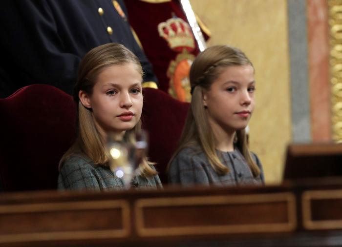 Sánchez asegura que reformar la Constitución es "reforzarla"