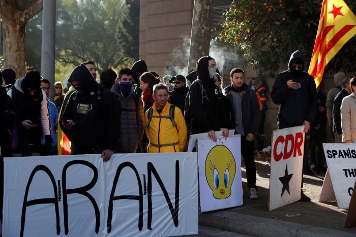 Una organización de derechos humanos critica esta "peligrosa" actuación de los Mossos durante el 21-D