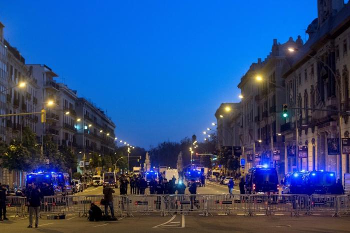 Una organización de derechos humanos critica esta "peligrosa" actuación de los Mossos durante el 21-D