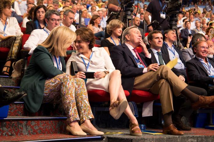 Rajoy se despide del PP: "Me aparto pero no me voy, seré leal"