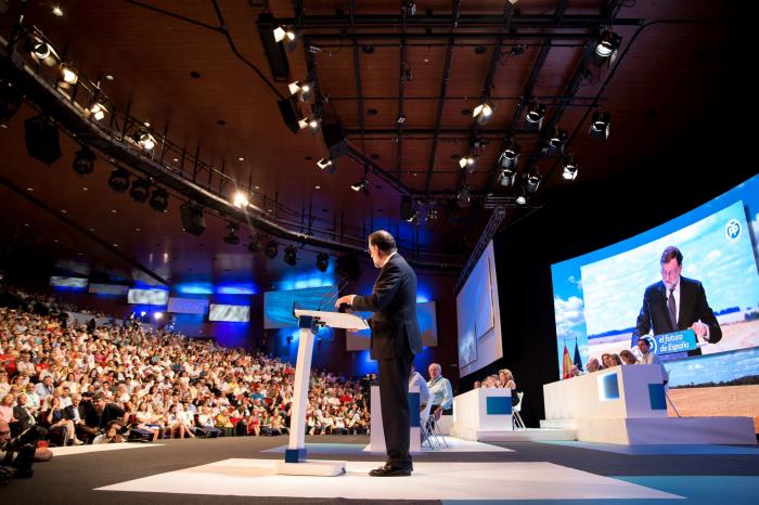 Rajoy se despide del PP: "Me aparto pero no me voy, seré leal"