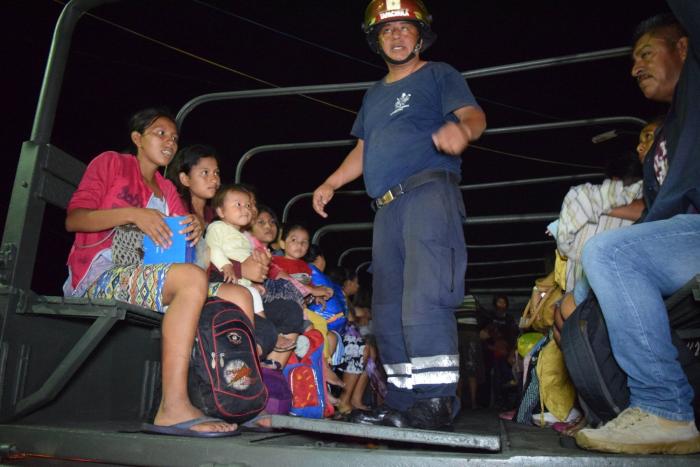Un terremoto de magnitud superior a 8 sacude México y activa la alerta de tsunami en Centroamérica
