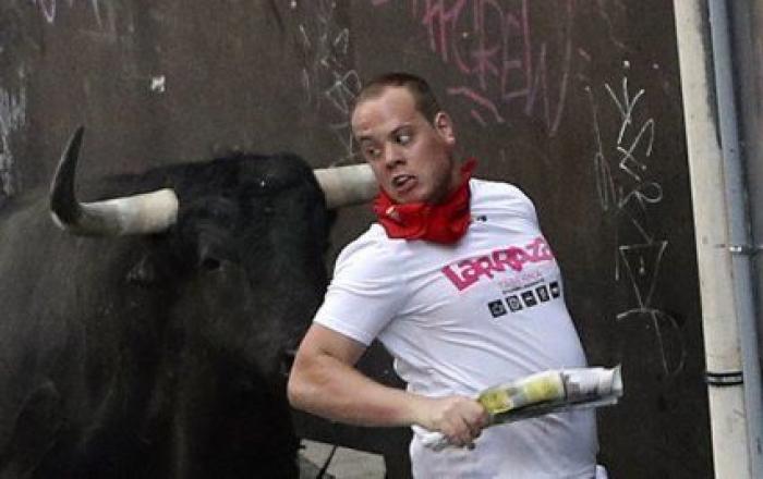 9 caras que pones cuando tienes un toro a tres centímetros