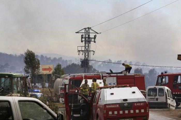 El incendio forestal de Òdena ha sido controlado por los bomberos