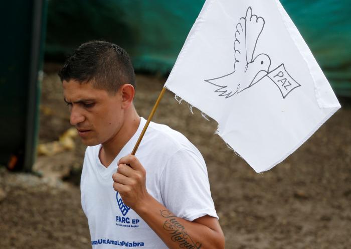 Las FARC pasan de ser guerrilla a partido "sin cambiar de ideología"