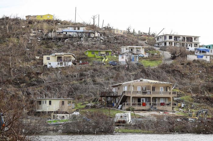 María, a pocas horas de tocar tierra en Puerto Rico como huracán de categoría 5