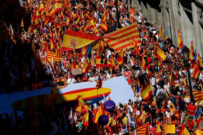 La Guardia Civil acusa a Trapero de inacción en conexión con Puigdemont y Junqueras