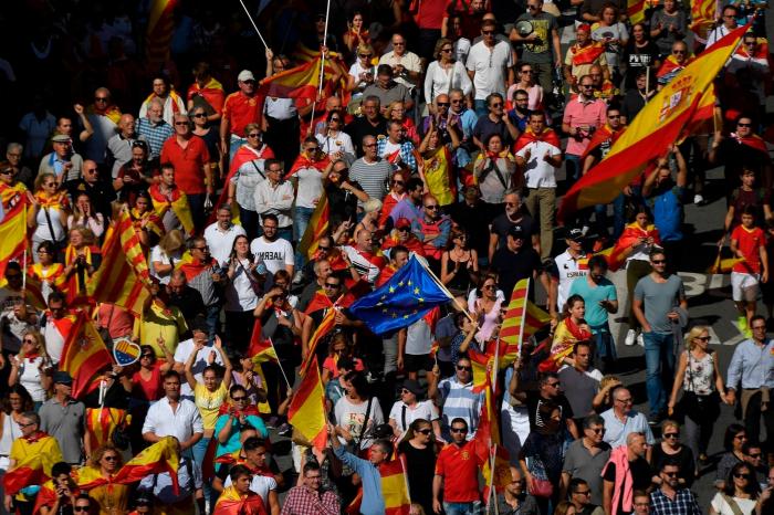 La Guardia Civil acusa a Trapero de inacción en conexión con Puigdemont y Junqueras