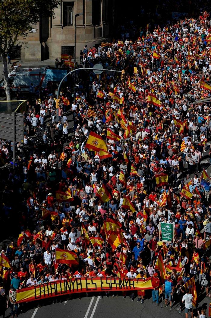 La Guardia Civil acusa a Trapero de inacción en conexión con Puigdemont y Junqueras