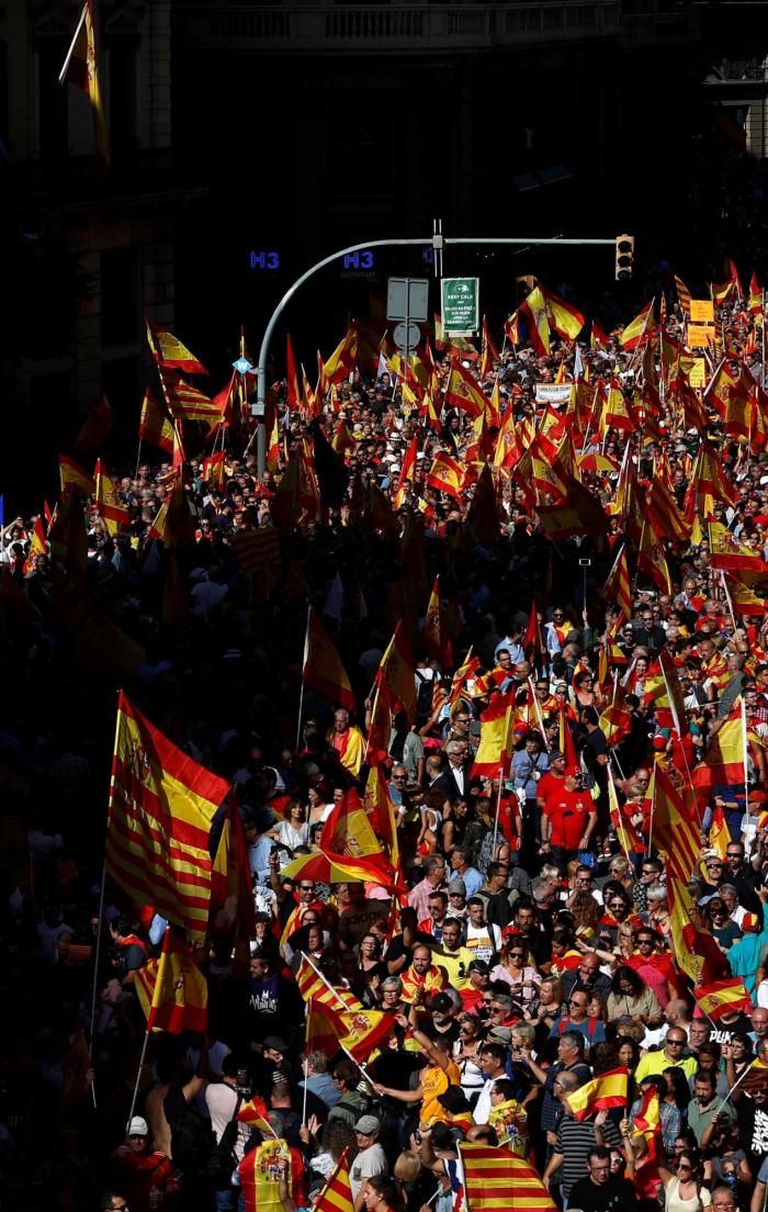 La Guardia Civil acusa a Trapero de inacción en conexión con Puigdemont y Junqueras