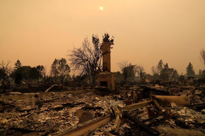 Suben a 31 los muertos por los incendios del norte de California