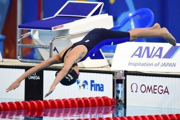 Una niña de 10 años compite en los Mundiales de natación de Kazan