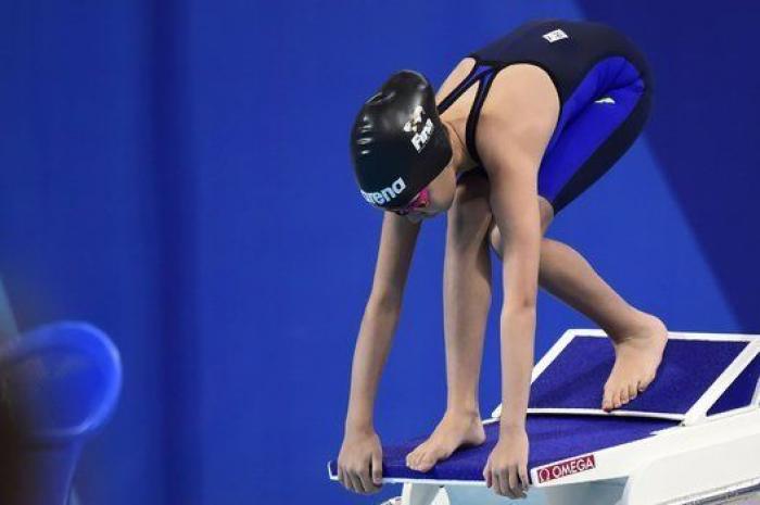Una niña de 10 años compite en los Mundiales de natación de Kazan