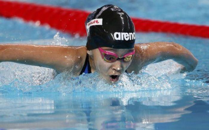 Una niña de 10 años compite en los Mundiales de natación de Kazan