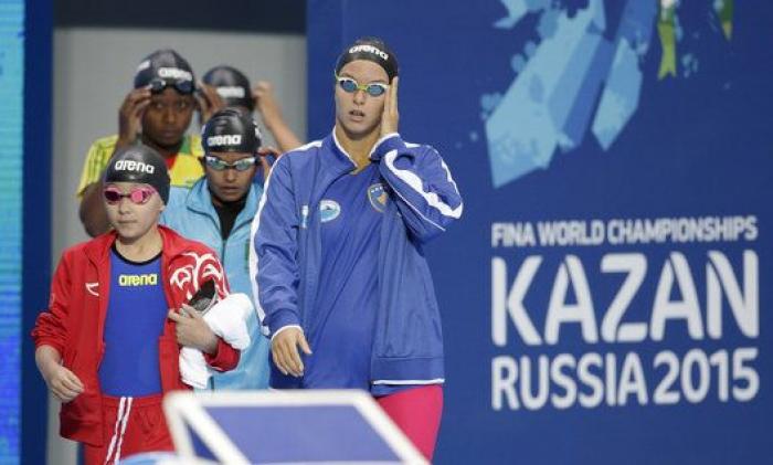 Una niña de 10 años compite en los Mundiales de natación de Kazan