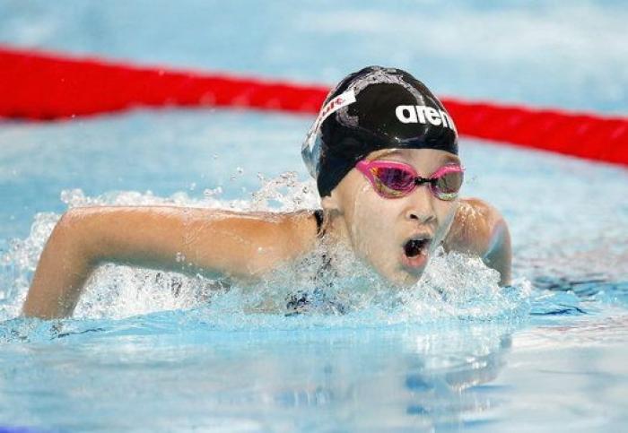 Una niña de 10 años compite en los Mundiales de natación de Kazan