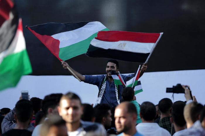 Fatah y Hamás muestran en Egipto su compromiso de completar la reconciliación palestina