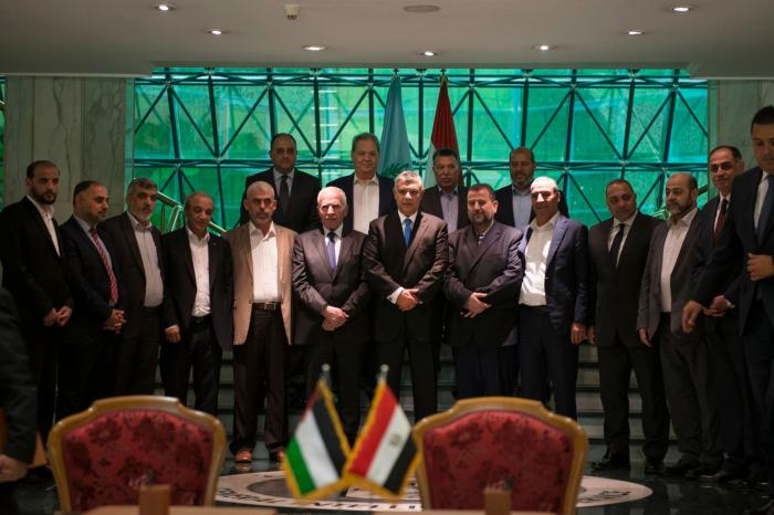 Fatah y Hamás muestran en Egipto su compromiso de completar la reconciliación palestina