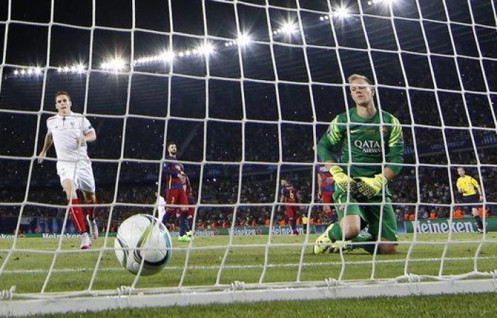 El FC Barcelona gana una sublime final de la Supercopa ante el Sevilla (5-4)