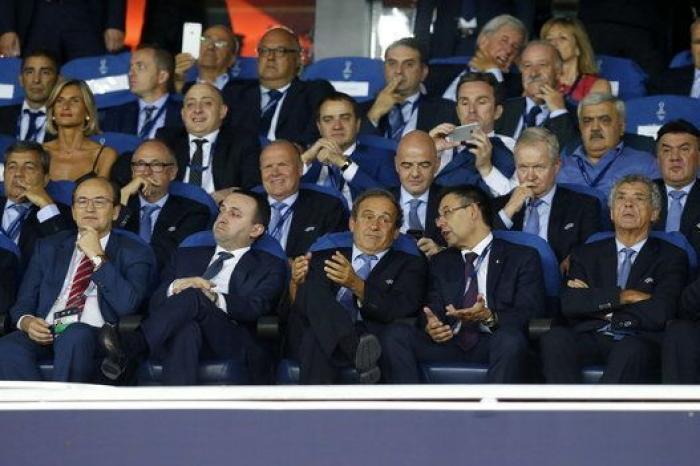 El FC Barcelona gana una sublime final de la Supercopa ante el Sevilla (5-4)