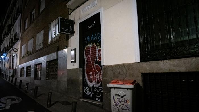 Los pantallazos de WhatsApp con una discoteca de Madrid que indignan a Twitter