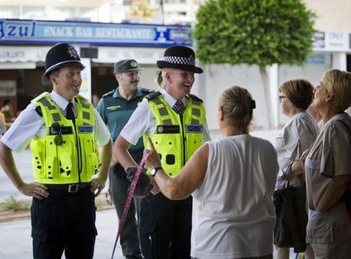 'Bobbies' británicos para calmar a las hordas de turistas en Magaluf