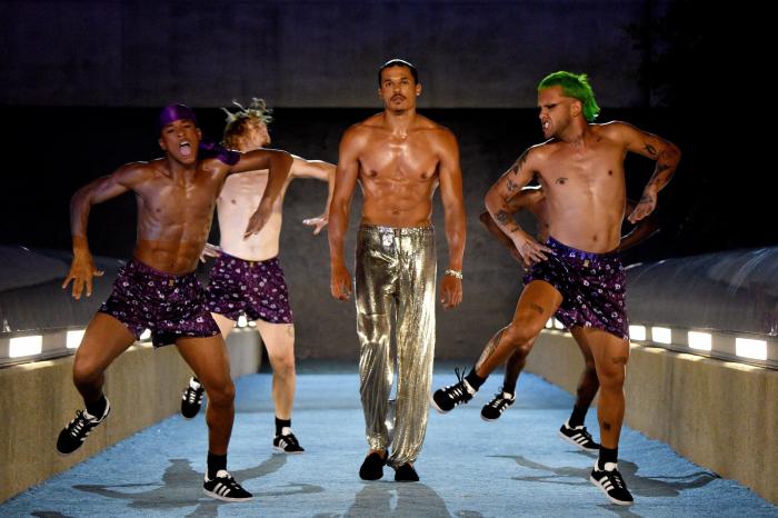 Rihanna asesta el último golpe a Victoria's Secret con su sugerente desfile de lencería