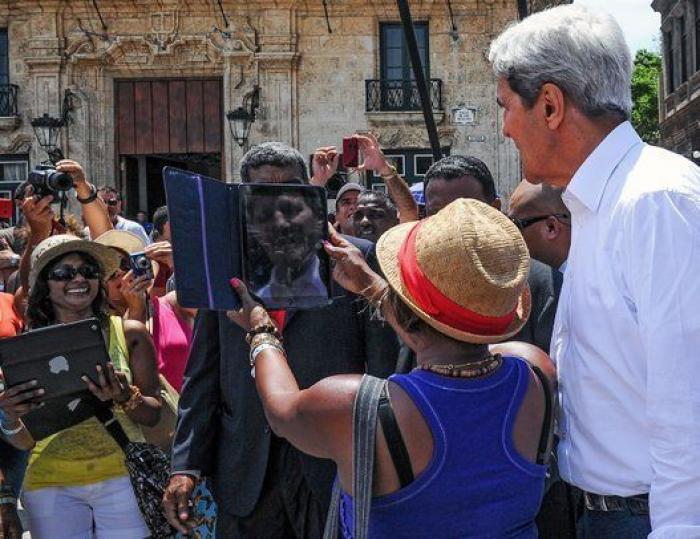 El histórico paseo por La Habana de John Kerry (FOTOS)