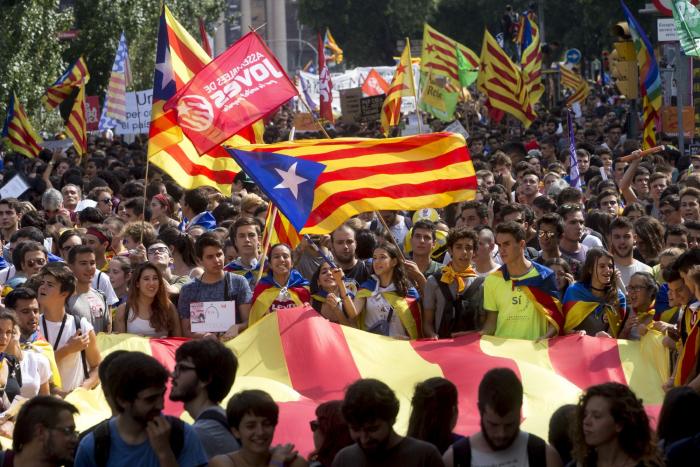 García Albiol, sobre las urnas: "Mi mujer tiene una igual para la ropa sucia"