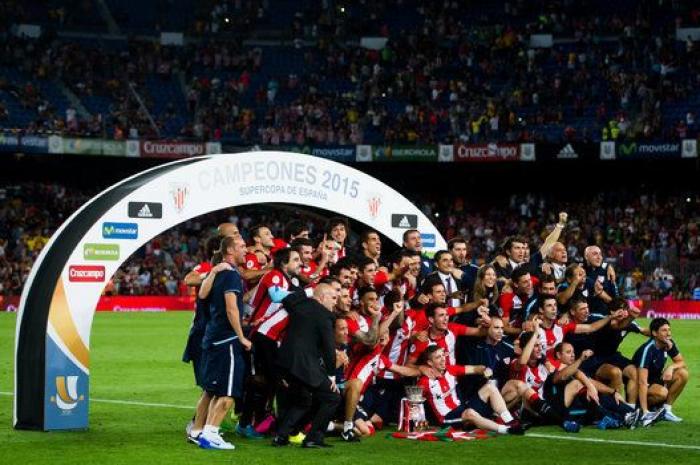 Aduriz hace campeón al Athletic tres décadas después