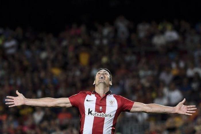 Aduriz hace campeón al Athletic tres décadas después