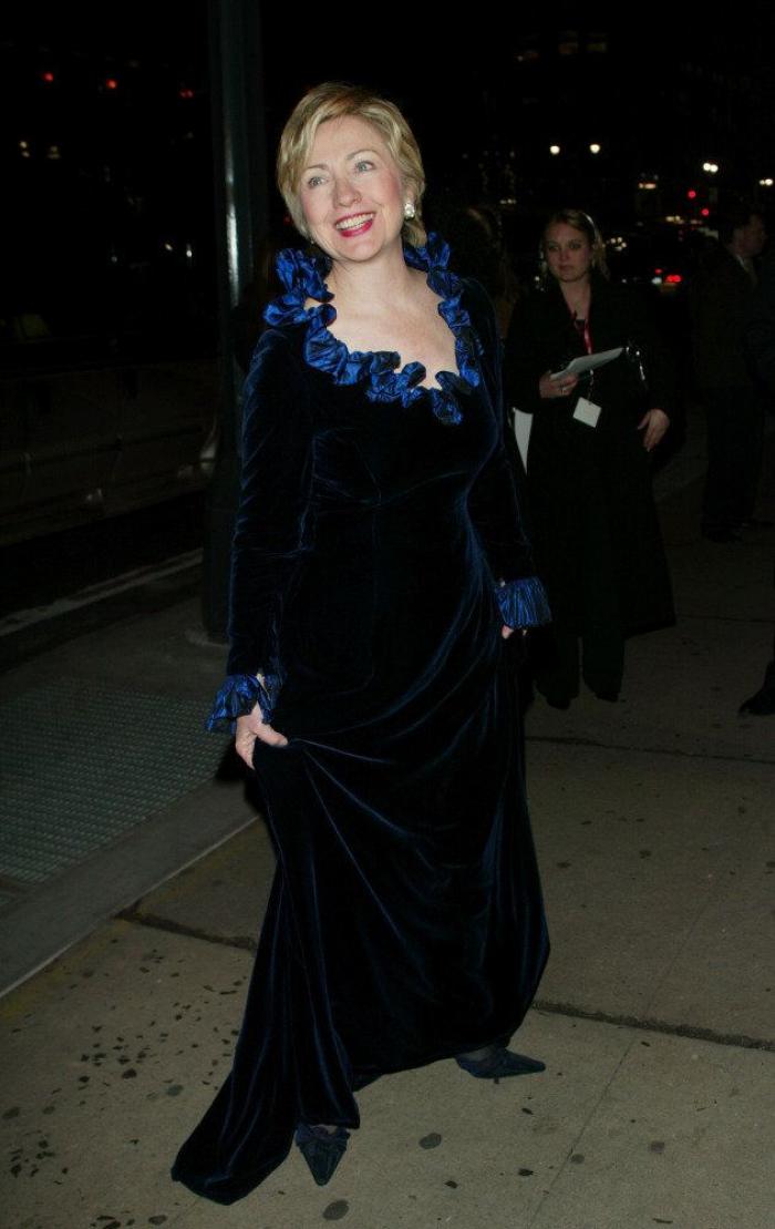 Hillary Clinton baja en las encuestas y Donald Trump sigue subiendo