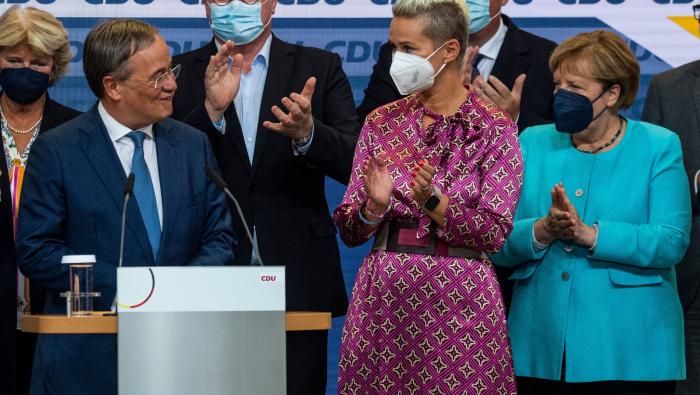 Primeros contactos por sorpresa de liberales y verdes para sumarse al futuro gobierno alemán