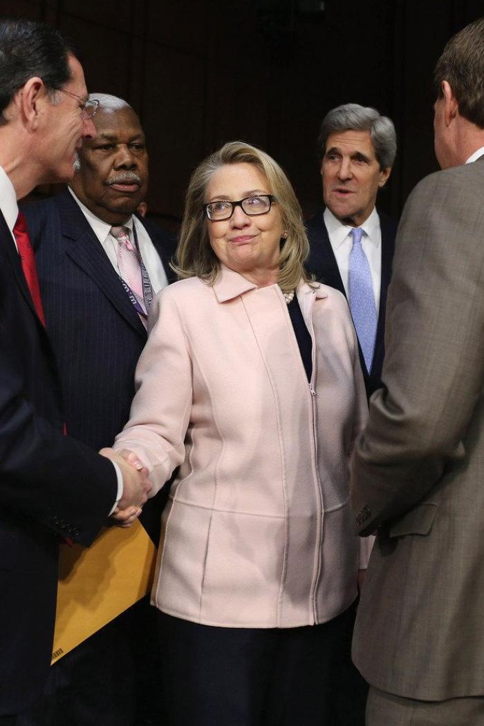 Hillary Clinton baja en las encuestas y Donald Trump sigue subiendo