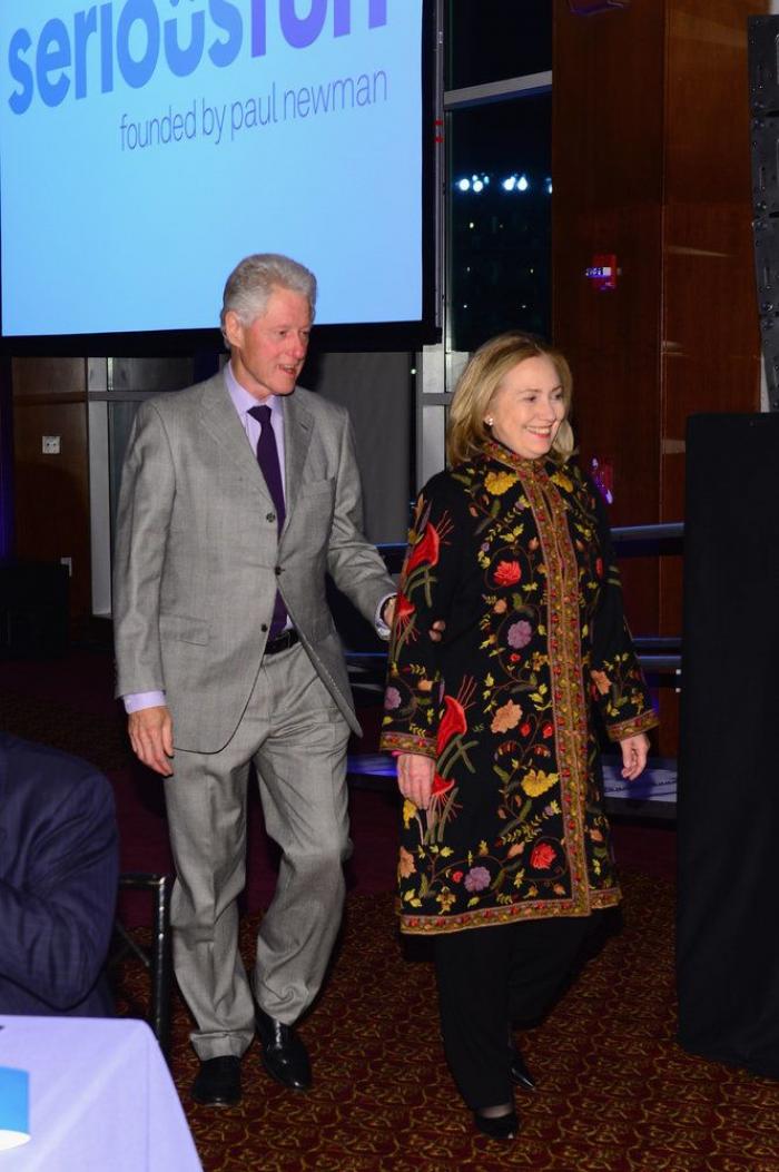 Hillary Clinton baja en las encuestas y Donald Trump sigue subiendo