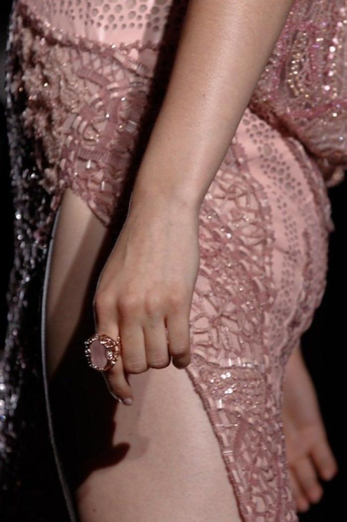 Versace reúne a las cinco top models de los 90 para homenajear a Gianni