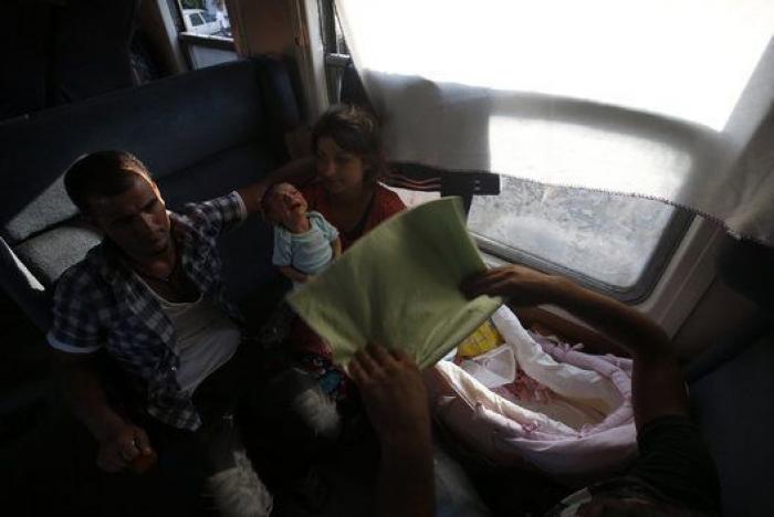 La Policía macedonia dispersa a los migrantes con gases lacrimógenos