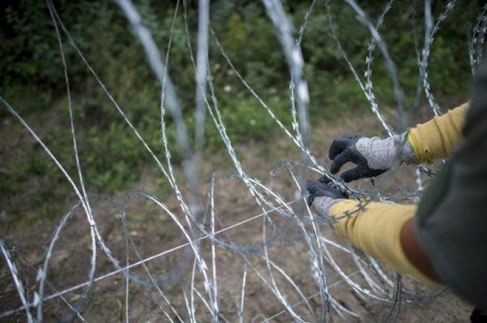 El refugiado zancadilleado por una periodista, en Barcelona: "Os amo, gracias por todo"