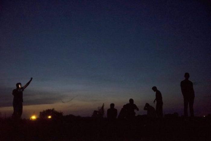 El refugiado zancadilleado por una periodista, en Barcelona: "Os amo, gracias por todo"