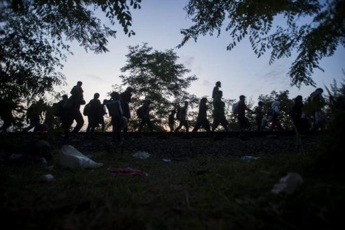 El refugiado zancadilleado por una periodista, en Barcelona: "Os amo, gracias por todo"