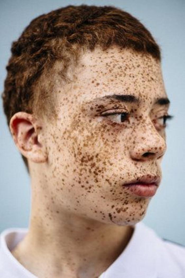 Esta fotógrafa explora la hermosa diversidad de los negros pelirrojos