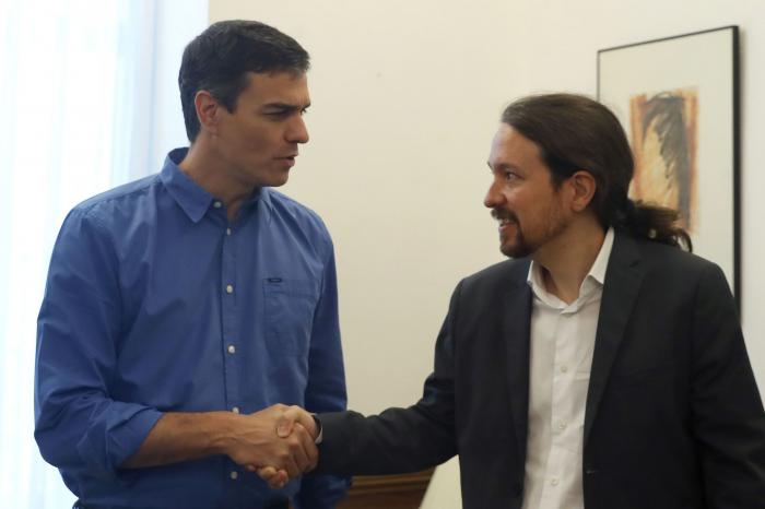 El tirón de orejas de Pablo Iglesias a Felipe VI por no saber leer a Machado