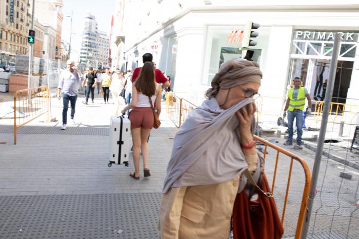 El caos de pasear por la Gran Vía en obras (FOTOS)