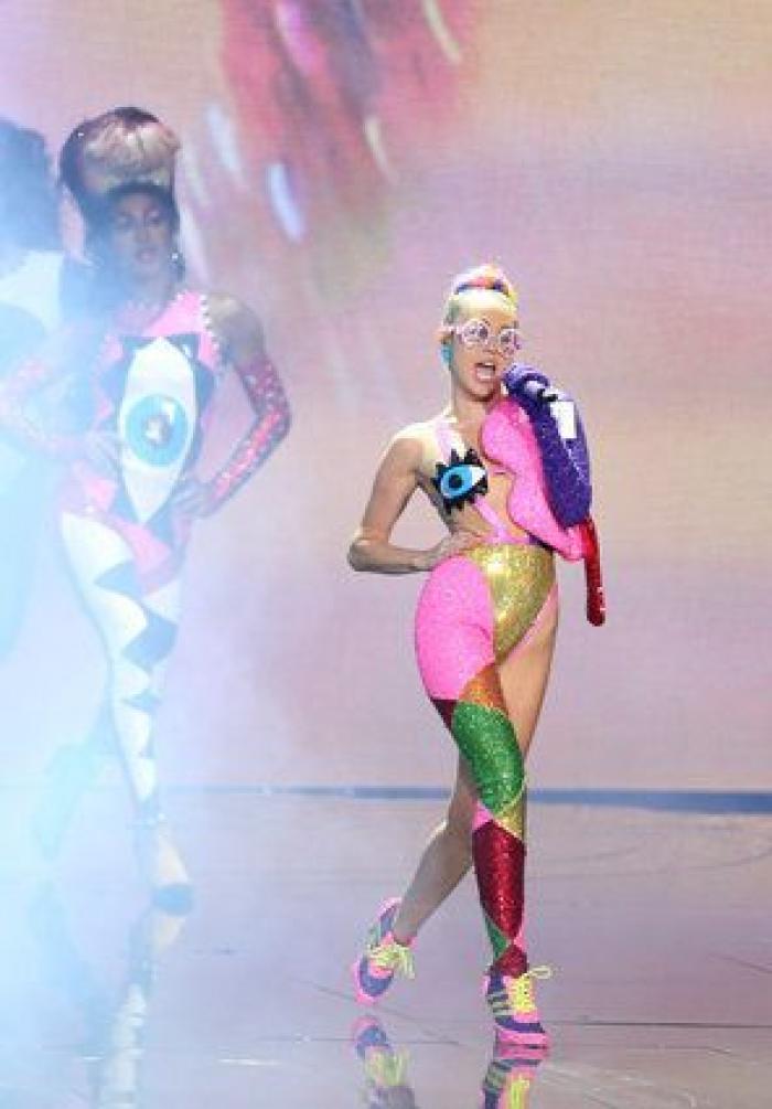Los no-vestidos de Miley Cyrus en los MTV Video Music Awards 2015 (FOTOS)