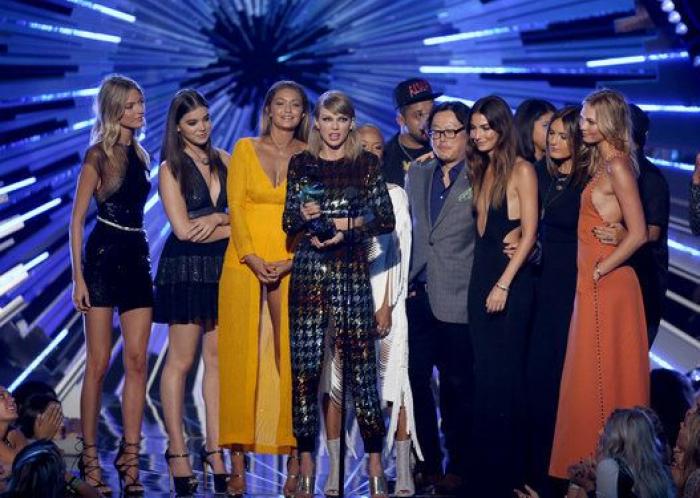 Los no-vestidos de Miley Cyrus en los MTV Video Music Awards 2015 (FOTOS)