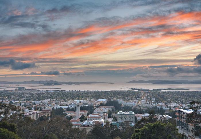 Un usuario capta la foto de esta nube y no paran de llover memes