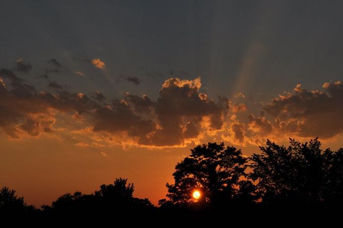 Un usuario capta la foto de esta nube y no paran de llover memes