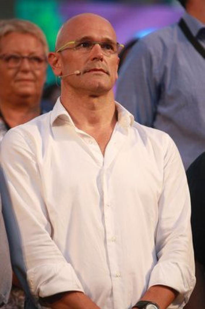 Raül Romeva: "Rajoy nos ayuda muchísimo a ganar votos con sus meteduras de pata"